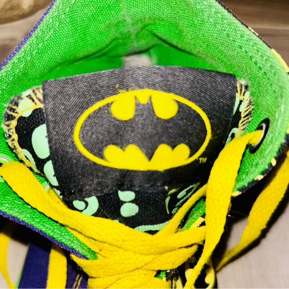 DC Comics CONVERSE Green/Purple Batgirl ? Question Mark Hi Top Sneakers W11 M9 - Picture 11 of 13